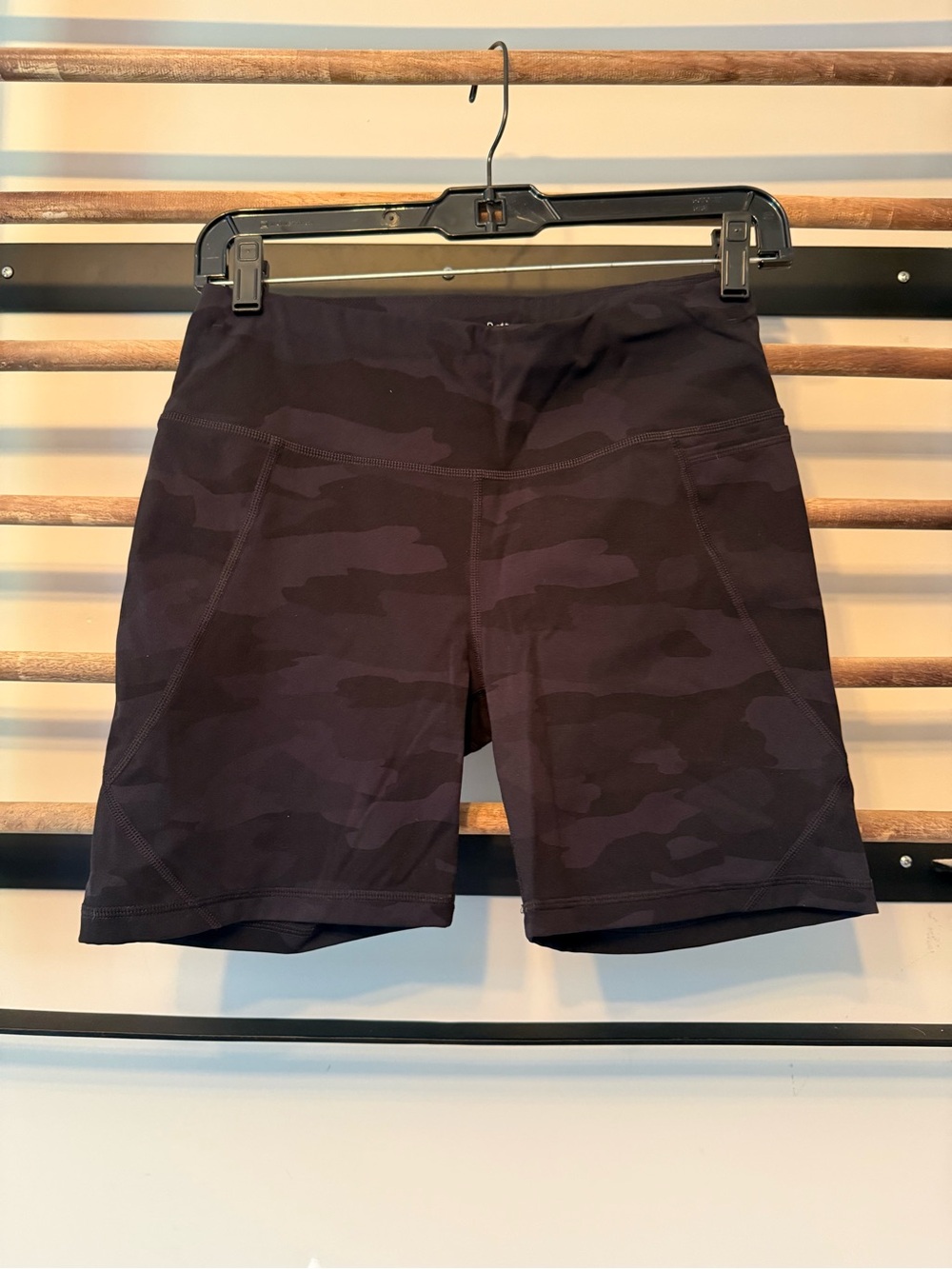 Sweat Betty 6” Camo Bike Shorts